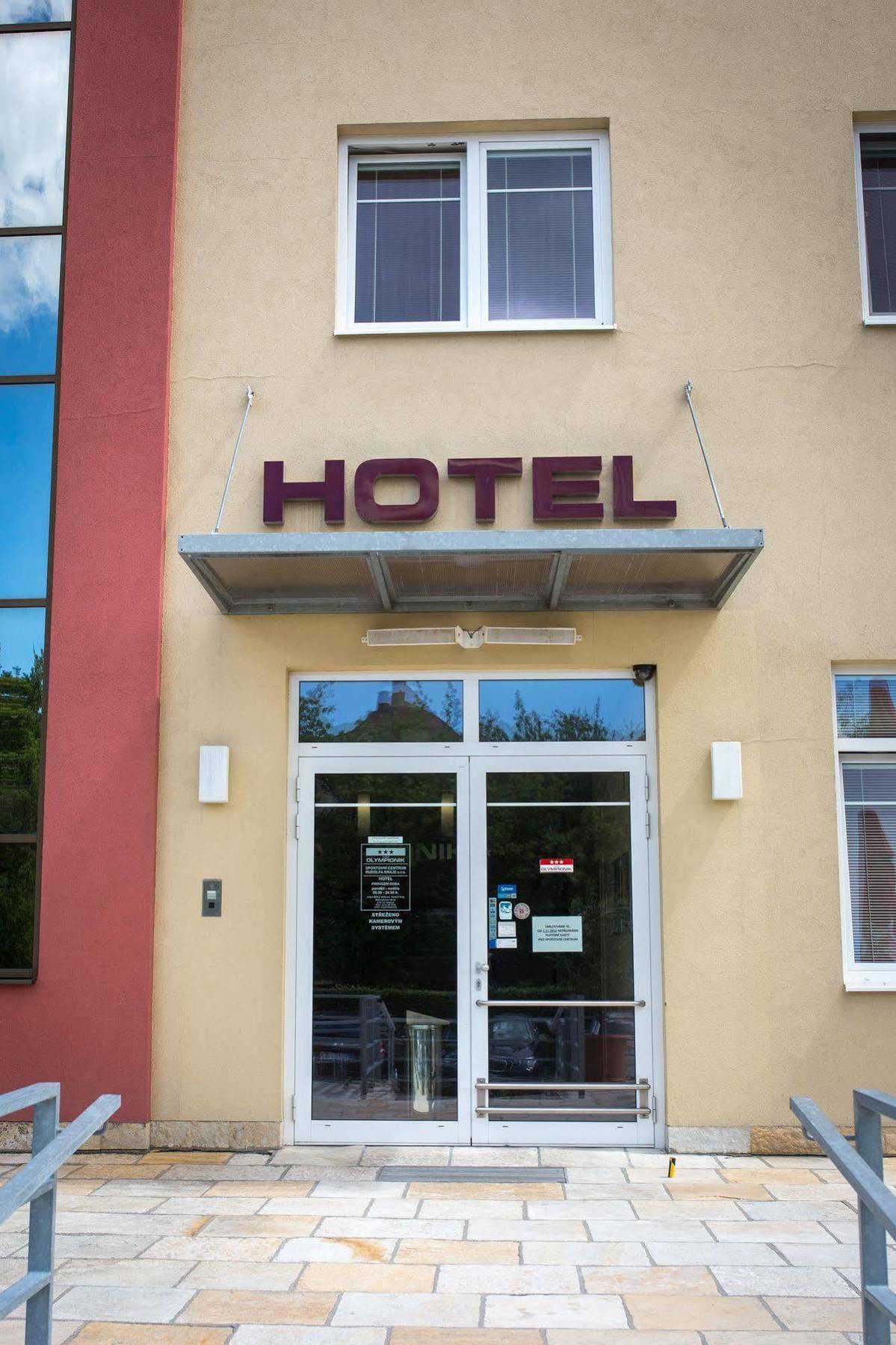 奥林匹尼克酒店 酒店 Mělník
